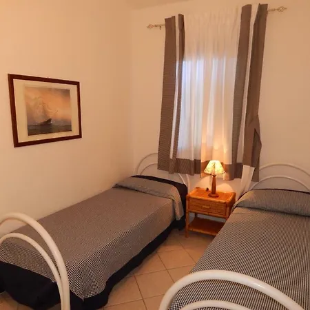 Casa Mediterranea 4 * Cannigione